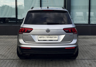 Подержанный автомобиль Volkswagen Tiguan 2020 года (4 фото)