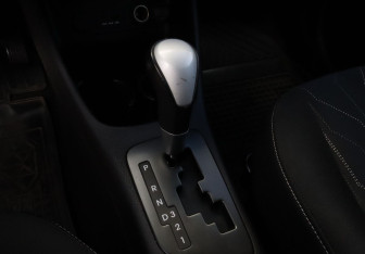 Подержанный автомобиль Kia Picanto 2014 года (10 фото)