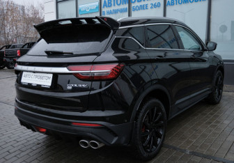 Подержанный автомобиль Geely Coolray 2022 года (5 фото)