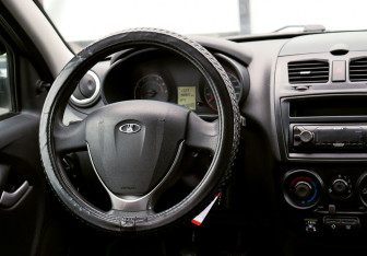 Подержанный автомобиль LADA (ВАЗ) Kalina Wagon 2018 года (15 фото)