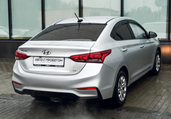 Подержанный автомобиль Hyundai Solaris Sedan 2018 года (5 фото)