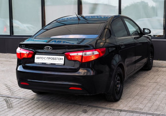 Подержанный автомобиль Kia Rio Sedan 2012 года (5 фото)