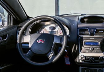 Подержанный автомобиль Geely Emgrand EC7 Sedan 2014 года (11 фото)