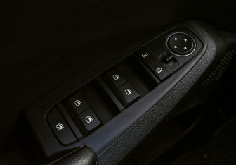 Подержанный автомобиль Kia Seltos 2020 года (13 фото)