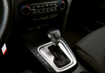 Подержанный автомобиль Kia Ceed Wagon 2021 года (10 фото)