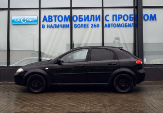 Подержанный автомобиль Chevrolet Lacetti Hatchback 2007 года (2 фото)