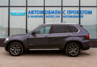 Подержанный автомобиль BMW X5 2013 года (2 фото)