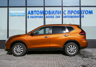 Подержанный автомобиль Nissan X-Trail 2019 года (2 фото)