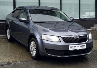 Подержанный автомобиль Skoda Octavia Liftback 2014 года (7 фото)