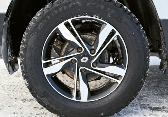 Подержанный автомобиль Renault Duster 2020 года (19 фото)