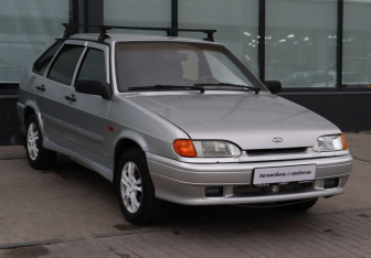 Подержанный автомобиль LADA (ВАЗ) 2114 2011 года (7 фото)