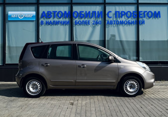 Подержанный автомобиль Nissan Note 2012 года (6 фото)