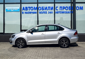 Подержанный автомобиль Volkswagen Polo Sedan 2017 года (2 фото)