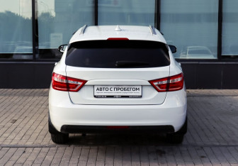 Подержанный автомобиль LADA (ВАЗ) Vesta Wagon 2019 года (4 фото)
