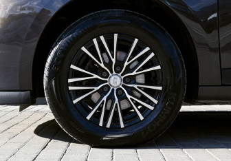 Подержанный автомобиль Renault Megane Hatchback 2013 года (20 фото)