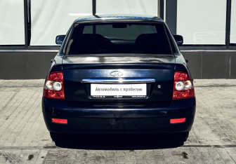 Подержанный автомобиль LADA (ВАЗ) Priora Sedan 2007 года (4 фото)