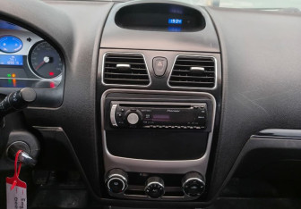 Подержанный автомобиль Geely Emgrand EC7 Sedan 2013 года (11 фото)