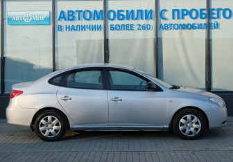 Подержанный автомобиль Hyundai Elantra Sedan 2007 года (6 фото)