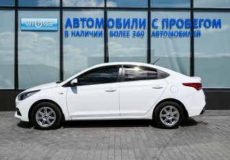 Подержанный автомобиль Hyundai Solaris Sedan 2018 года (2 фото)
