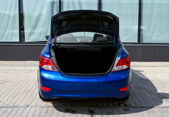 Подержанный автомобиль Hyundai Solaris Sedan 2013 года (18 фото)