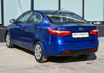 Подержанный автомобиль Kia Rio Sedan 2013 года (3 фото)