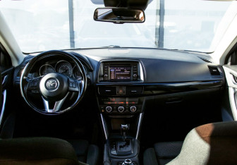 Подержанный автомобиль Mazda CX-5 2012 года (19 фото)