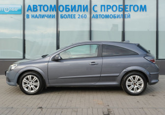 Подержанный автомобиль Opel Astra Hatchback 2007 года (2 фото)