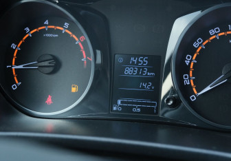 Подержанный автомобиль LADA (ВАЗ) Granta Sedan 2020 года (14 фото)