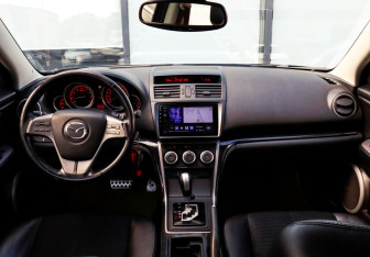 Подержанный автомобиль Mazda 6 Liftback 2008 года (18 фото)