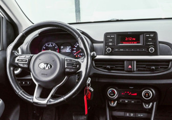 Подержанный автомобиль Kia Picanto 2018 года (11 фото)