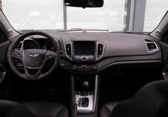 Подержанный автомобиль Chery Tiggo 5 2014 года (18 фото)
