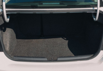 Подержанный автомобиль Volkswagen Polo Sedan 2019 года (17 фото)