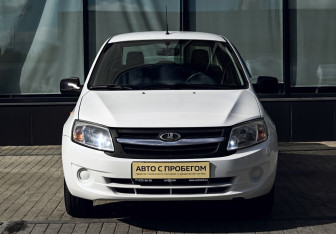 Подержанный автомобиль LADA (ВАЗ) Granta Sedan 2012 года (8 фото)