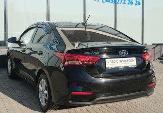 Подержанный автомобиль Hyundai Solaris Sedan 2019 года (3 фото)