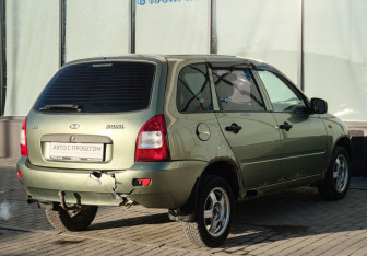 Подержанный автомобиль LADA (ВАЗ) Kalina Wagon 2010 года (5 фото)