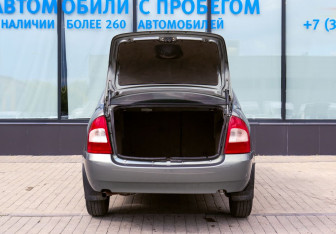 Подержанный автомобиль LADA (ВАЗ) Kalina Hatchback 2007 года (18 фото)