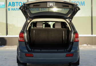 Подержанный автомобиль Dodge Journey 2010 года (20 фото)