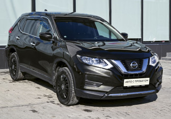 Подержанный автомобиль Nissan X-Trail 2019 года (7 фото)