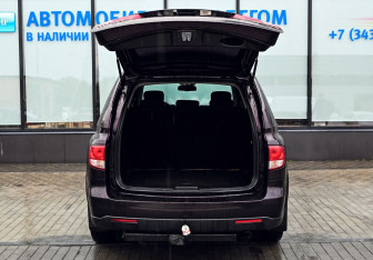 Подержанный автомобиль SsangYong Kyron 2011 года (18 фото)