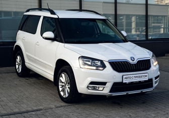 Подержанный автомобиль Skoda Yeti 2017 года (7 фото)