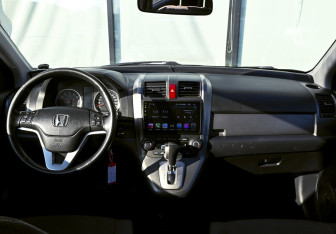 Подержанный автомобиль Honda CR-V 2008 года (19 фото)