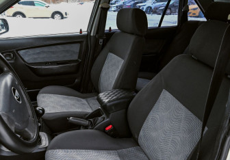 Подержанный автомобиль Daewoo Nexia Sedan 2008 года (9 фото)