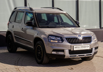 Подержанный автомобиль Skoda Yeti 2016 года (7 фото)