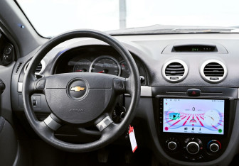 Подержанный автомобиль Chevrolet Lacetti Hatchback 2012 года (17 фото)