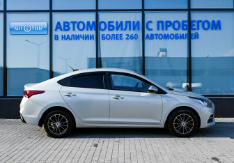 Подержанный автомобиль Hyundai Solaris Sedan 2018 года (6 фото)
