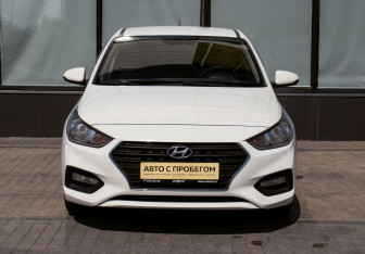 Подержанный автомобиль Hyundai Solaris Sedan 2018 года (8 фото)