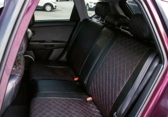 Подержанный автомобиль Mazda 3 Hatchback 2007 года (16 фото)