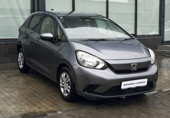 Подержанный автомобиль Honda Fit 2021 года (7 фото)
