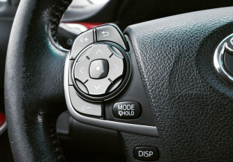 Подержанный автомобиль Toyota Camry Sedan 2012 года (13 фото)