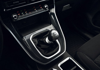 Подержанный автомобиль Haval M6 2023 года (10 фото)